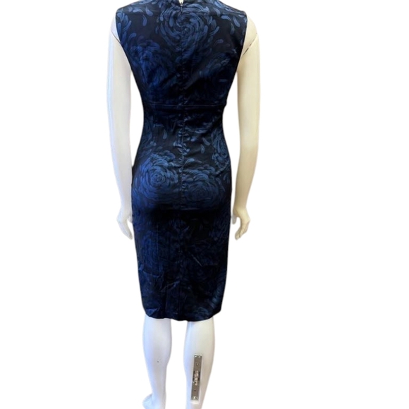 Le Chateau EUC Pencil Dress Floral Blue Midi Size Small - Picture 3 of 10